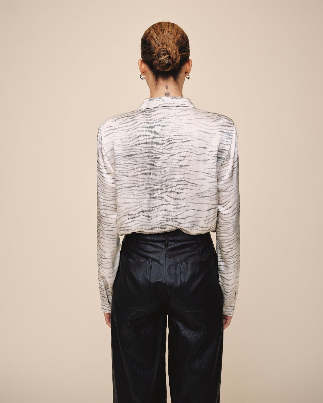 Print Your PostClean Hidden Placket - Snow TigerTops