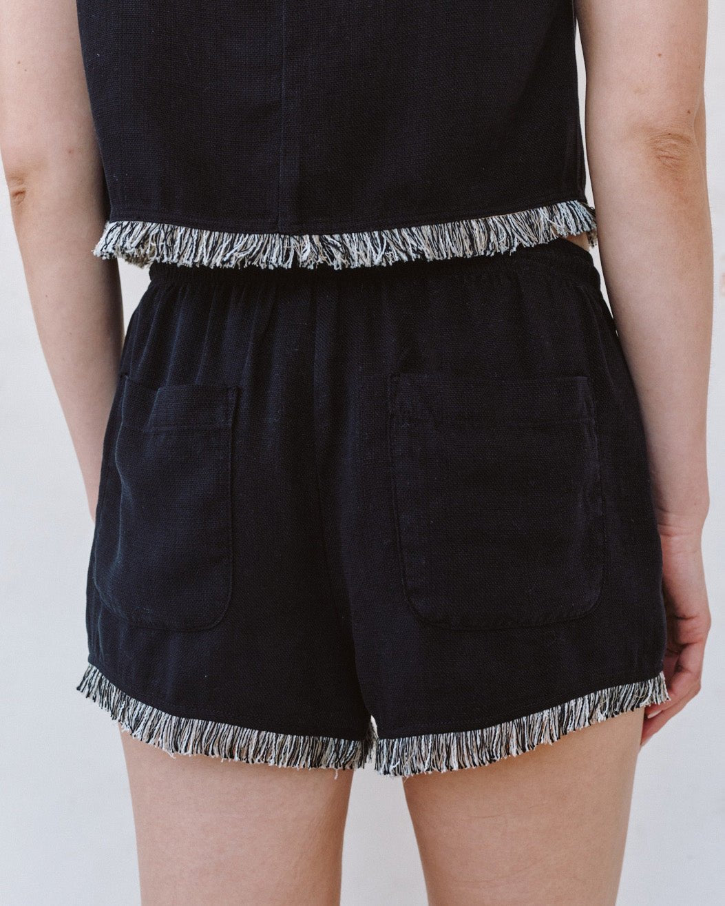 Print Your PostElastic Waist Fringe Short - BlackShorts