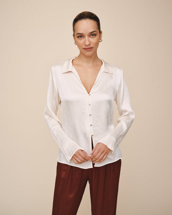 Print Your Post Fitted Bell Sleeve Shirt - Ivory View 2