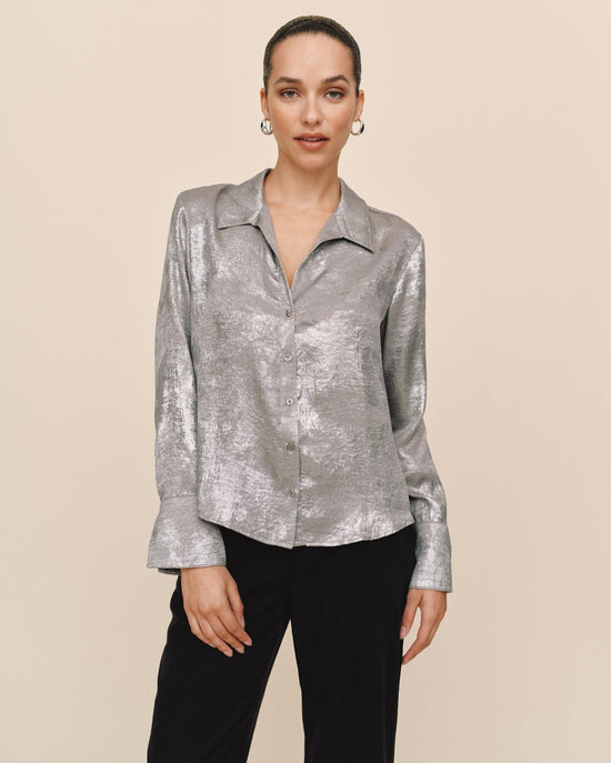 Print Your Post Flowy Wide Collar Button Down - Silver Distress Foil View 2