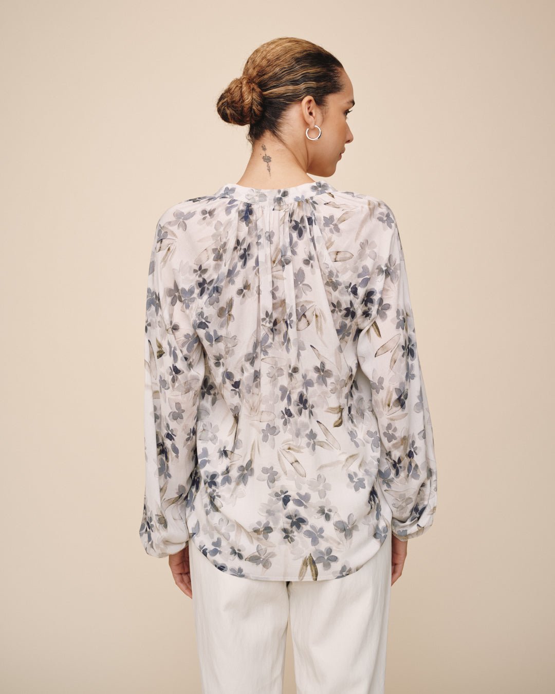 Print Your PostLong Sleeve Shirred Raglan Shirt - Frozen WisteriaTops