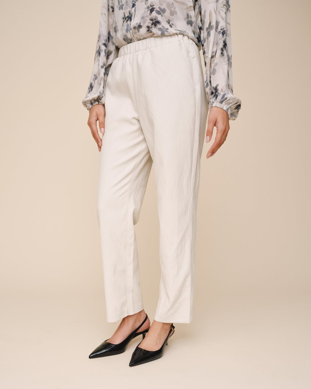 Print Your PostPull On Elastic Waist Trouser - Winter WhitePants