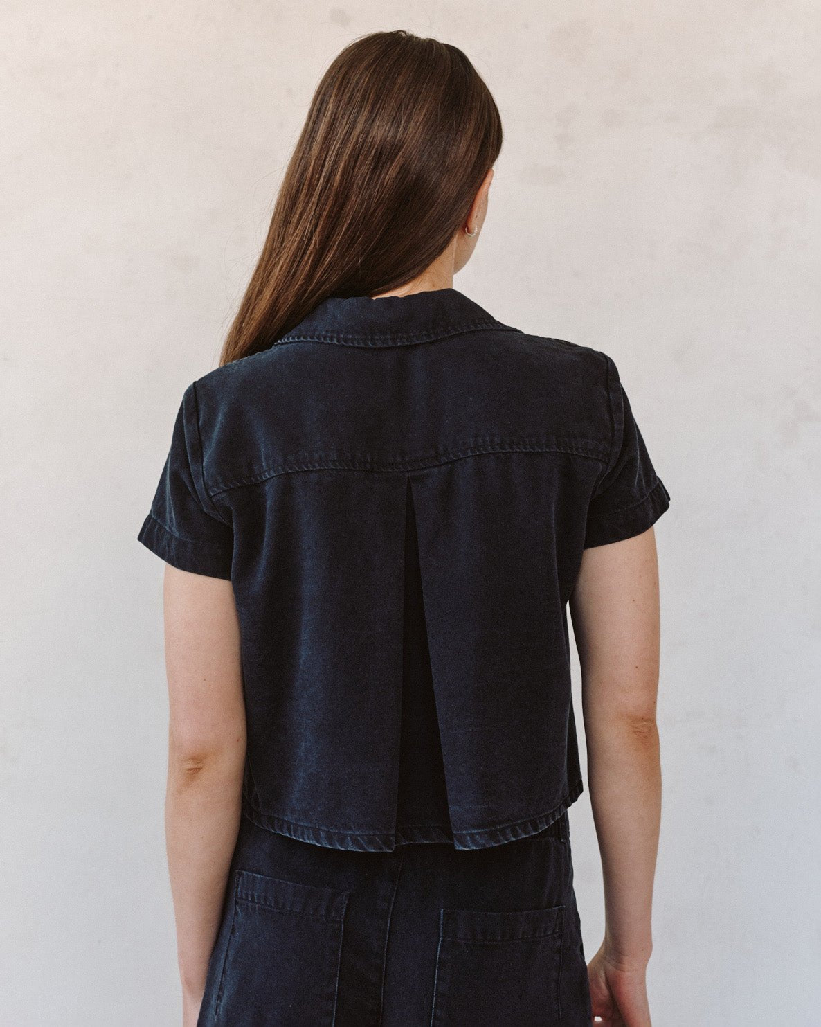 Print Your PostShort Sleeve Flap Pocket Shirt - Antique Black WashTops