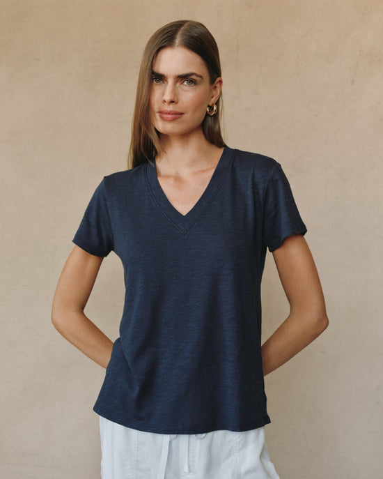 Print Your Post Side Slit V Neck Tee  - Endless Sea View 2