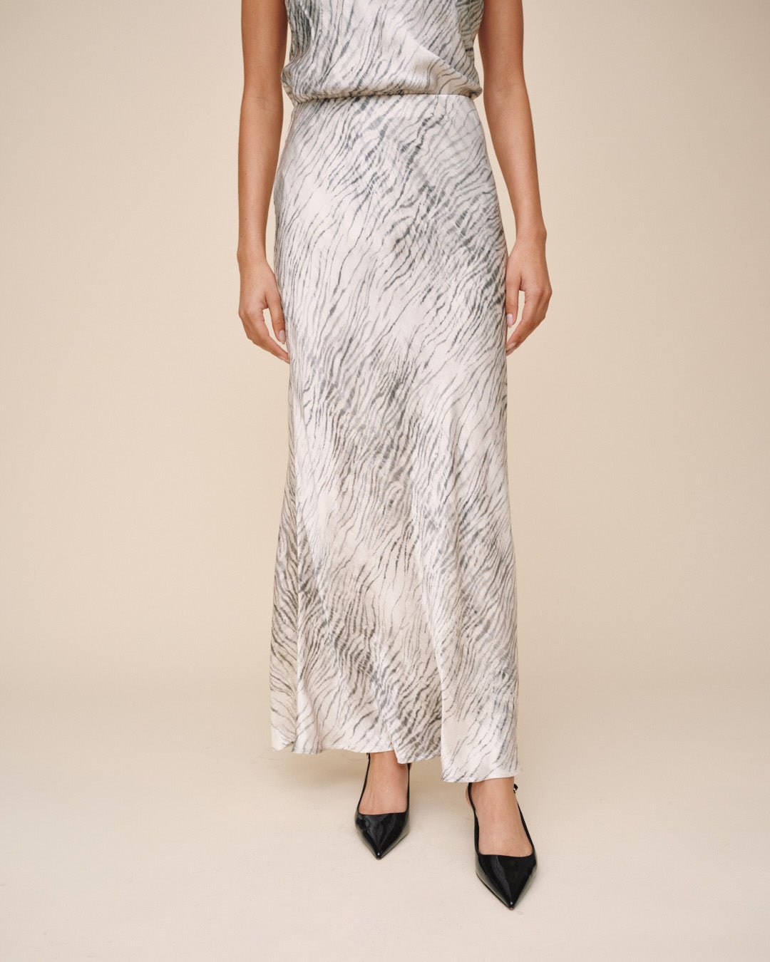 Print Your PostSleek Bias Maxi Skirt - Snow TigerSkirts
