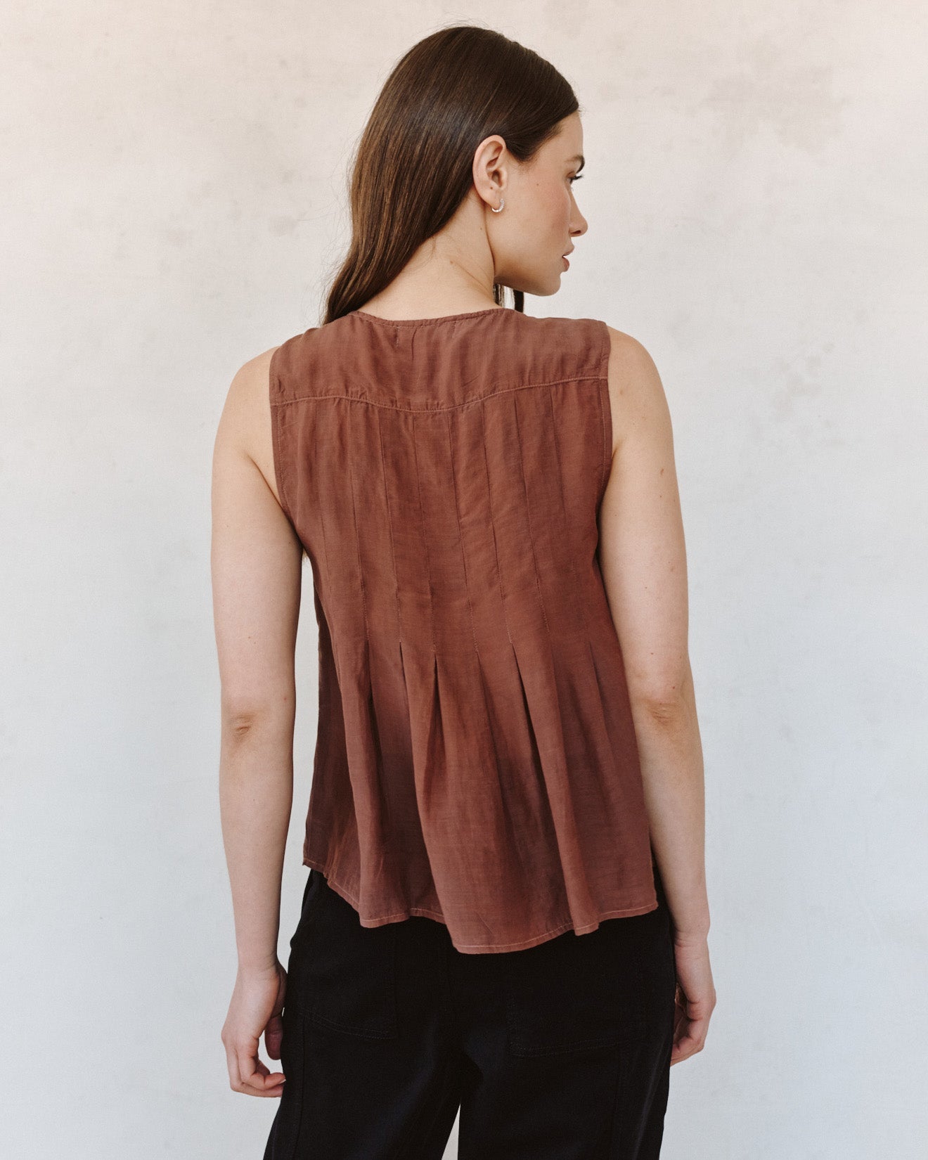 Print Your PostSleeveless Pintuck Pullover - Mocha CloudTops