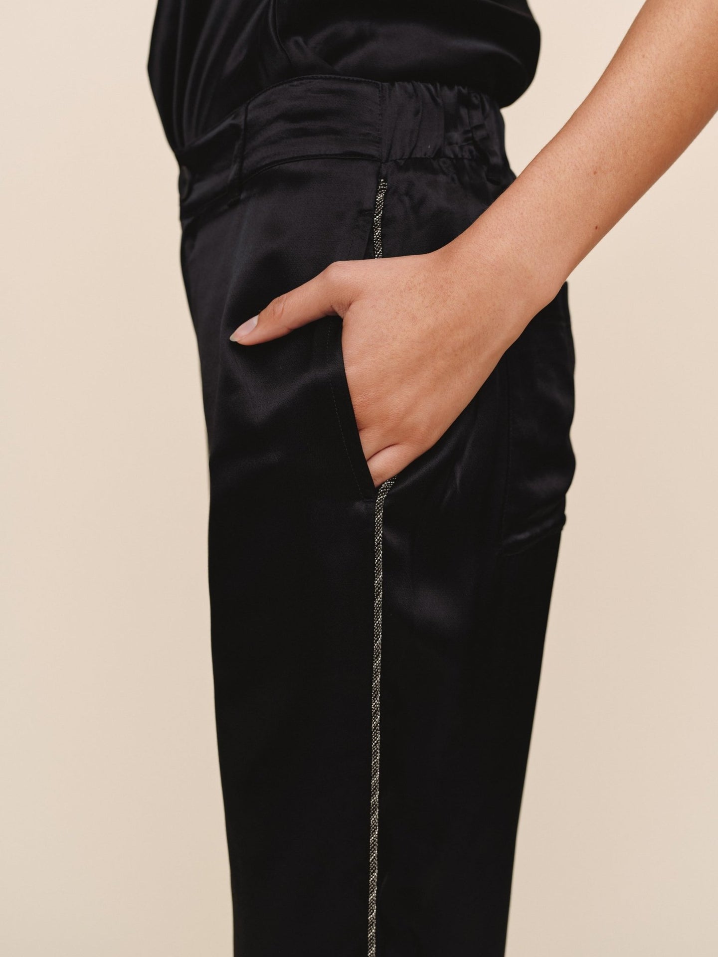 Print Your PostTrouser With Beaded Piping - BlackPants