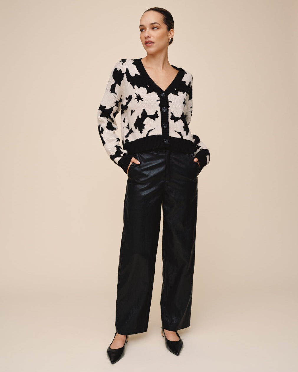 Print Your PostV Neck Cardigan - Floral DazeTops