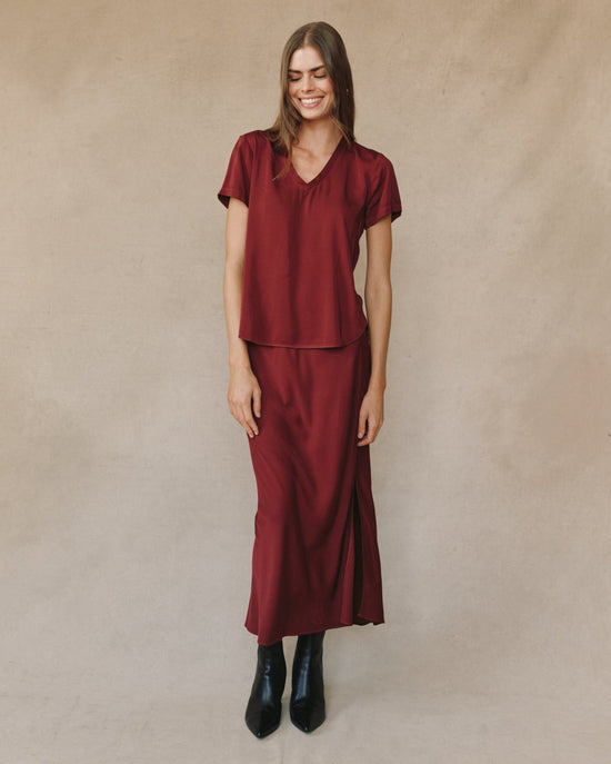 Print Your Post V Neck Tee - Deep Plum